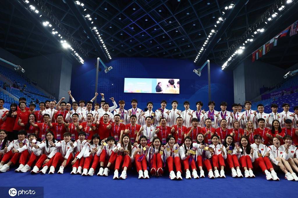 马夏尔在2019年签署了一份五年合同，其中包括一项将合同延长至2025年6月的条款。